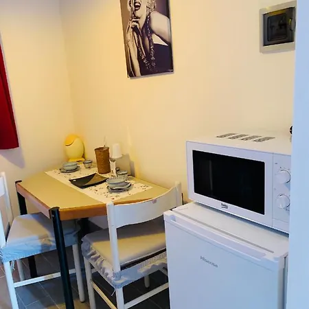 Apartment Dependance Patrizia *